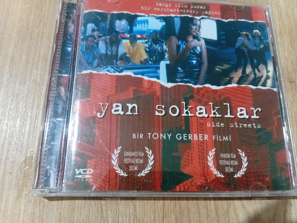 Yan Sokaklar ve Kadın Kokusu VCD Film - Görsel 4