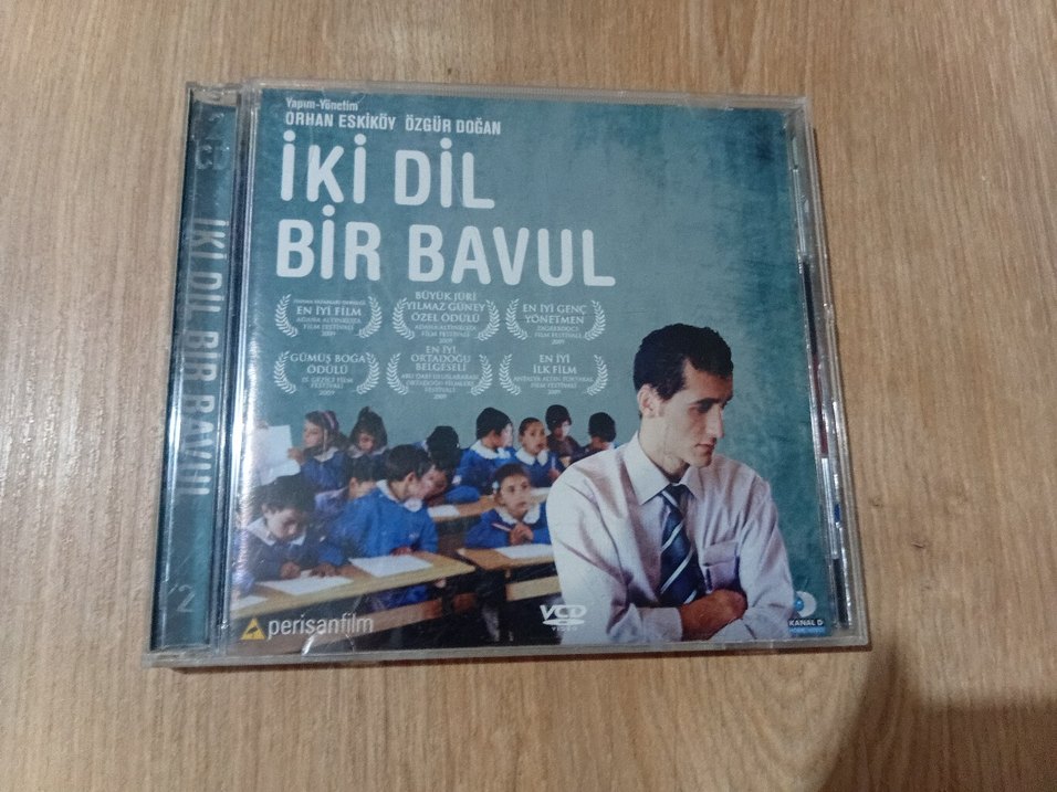 BEYAZ MELEK & İKİ DİL BİR BAVUL CD - Görsel 2
