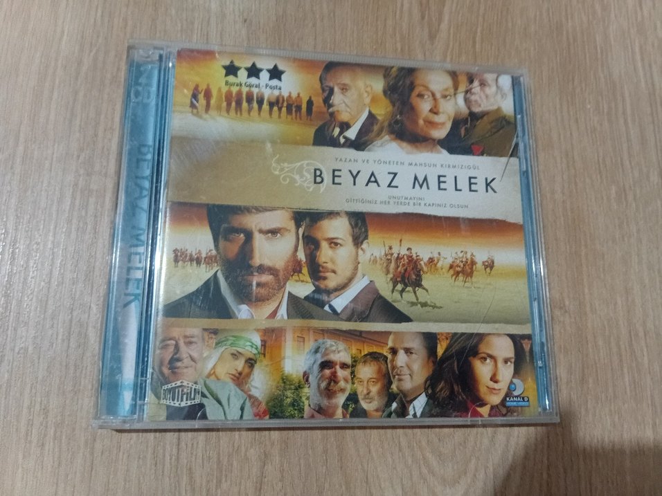 BEYAZ MELEK & İKİ DİL BİR BAVUL CD - Görsel 4