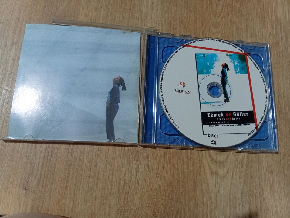 Malcolm X Belgesel Ve Ekmek ve Güller - Görsel 4