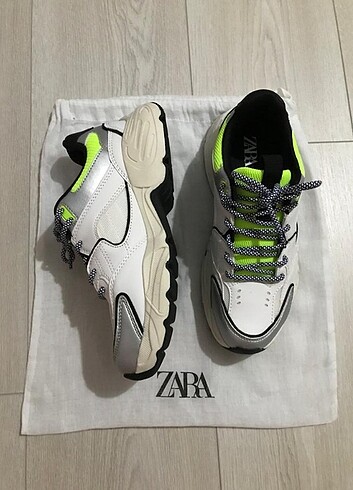 37 Beden beyaz Renk Zara Spor Ayakkabı