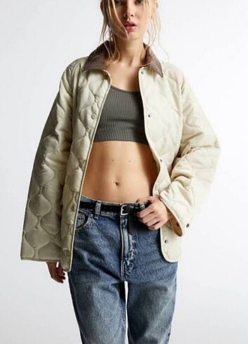 l Beden Pull & Bear Mont