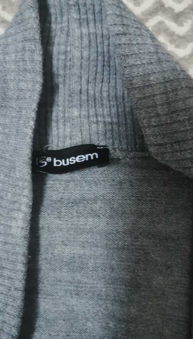 Gri Uzun Kollu Kadın Hırka - Görsel 3