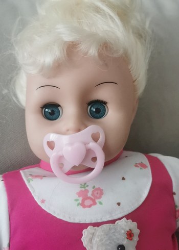 Beden Renk ağlayan bebek emzikli