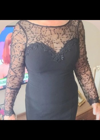 Dantel Detaylı Siyah Uzun Kadın Abiye Elbise - Görsel 3