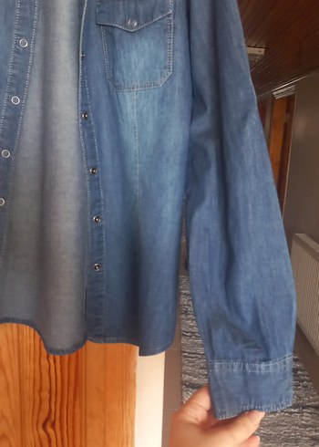 Koton Düğmeli Uzun Kollu Kadın Denim Gömlek - Görsel 4