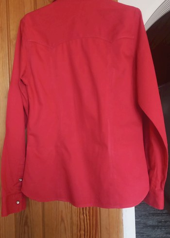 Mavi Kırmızı Düğmeli Uzun Kollu Kadın Gömlek - Görsel 3