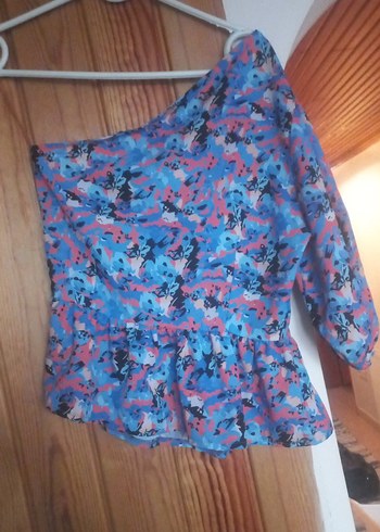 Bağlama Desenli Tek Omuzlu Bluz - Görsel 3