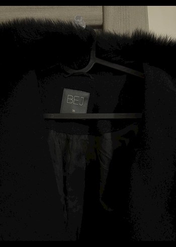 Bej fine Factory Kürklü Kapüşonlu Siyah YÜN Kaban - Görsel 2