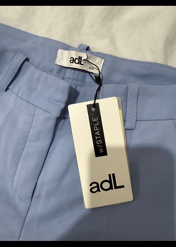 Adl Kemerli Koyu Haki ve Açık Mavi Keten Mini Şort İkili takım - Görsel 4