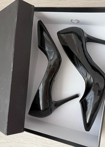 Jabotter Parlak Siyah Stiletto Topuklu Kadın Ayakkabı - Görsel 6