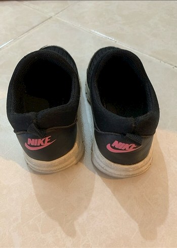 21 Beden Çocuk Siyah Spor Ayakkabı Velcro