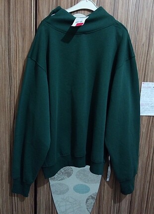 Oversize sweet