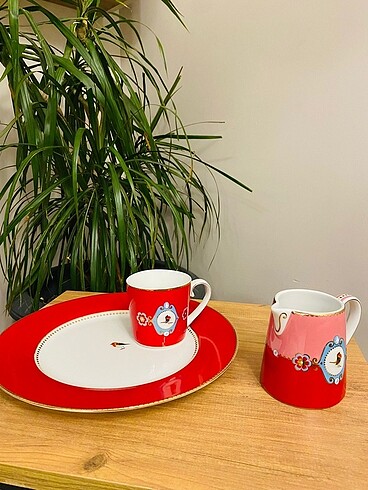 Pip studio sütlük