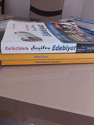 Edebiyat kitabı
