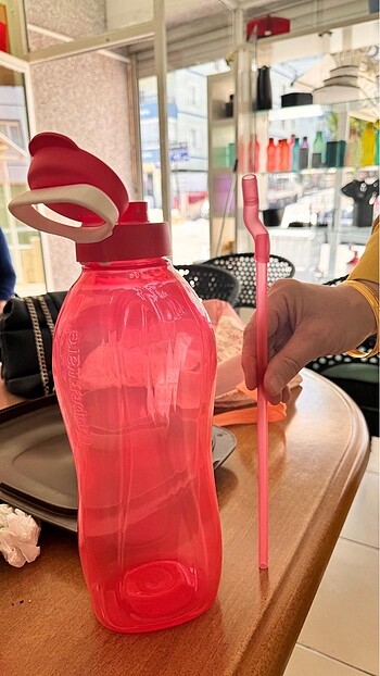 Tupperware 2 litre şişe
