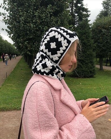 Crochet balaclava