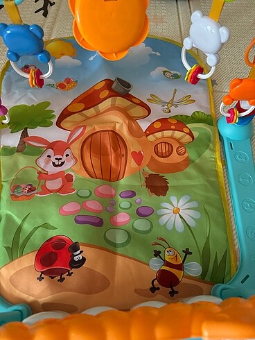 Piyanolu mantar oyun matı