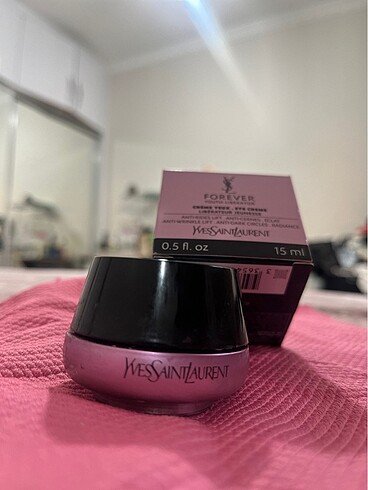 Yves Saint Laurent Yvessaıntlaurent göz çevresi kremi