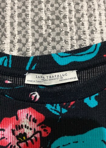 Çiçek Desenli Kısa Kollu Hamile Tişörtü - Görsel 2