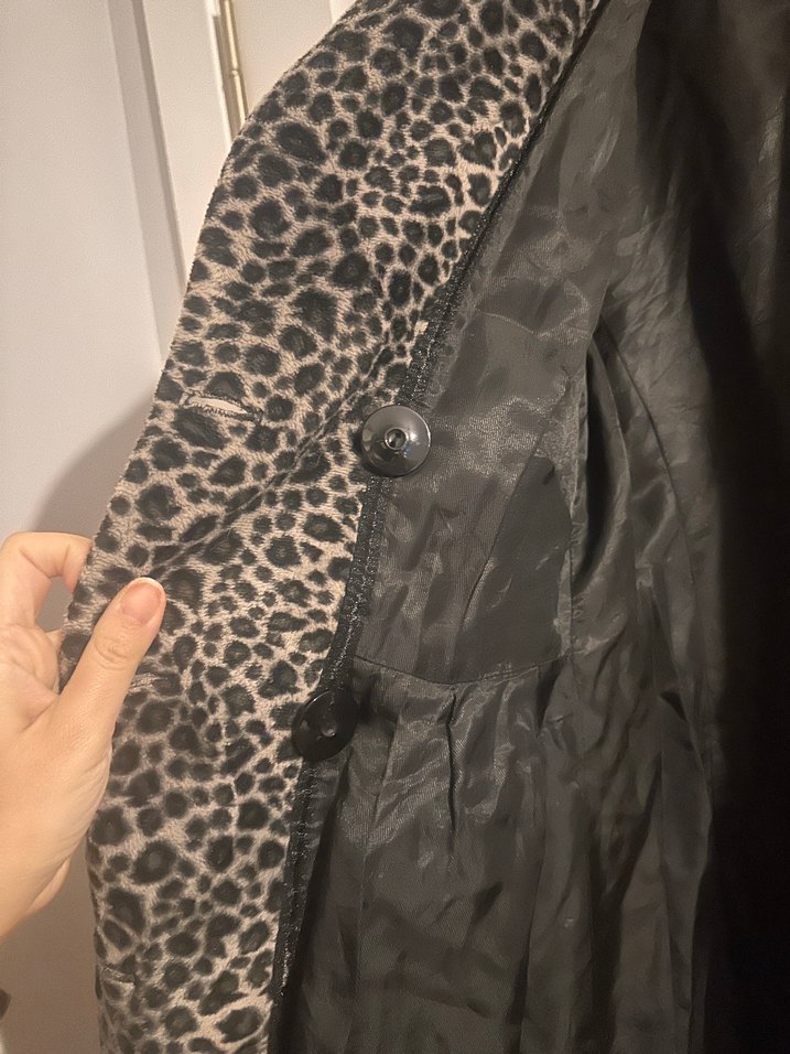 Leopar Desenli Gri Midi Kaban - Görsel 5