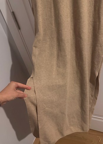 Bej V Yaka Uzun  Elbise - Görsel 4