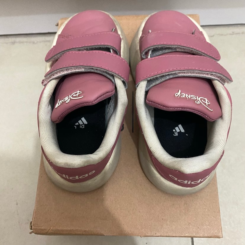 #Adidas Pembe Minnie Baskılı Kız Çocuk Spor Ayakkabı - Görsel 4