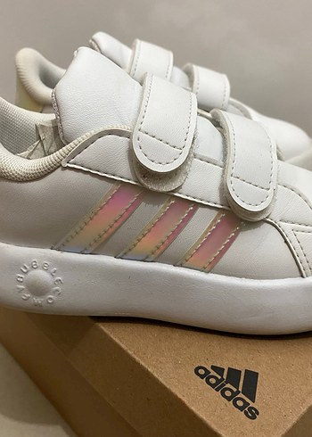 #Adidas Kız Çocuk Beyaz Spor Ayakkabı Velcro - Görsel 4