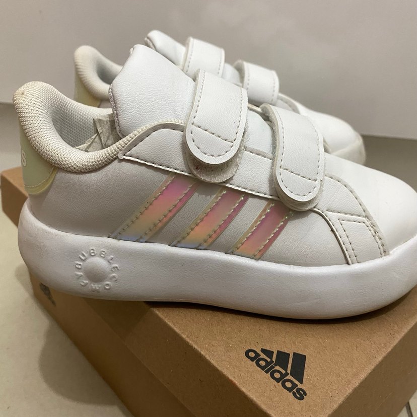 #Adidas Kız Çocuk Beyaz Spor Ayakkabı Velcro - Görsel 4