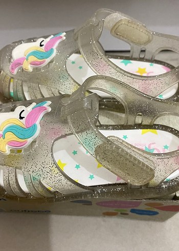 #Igor kız Çocuk Unicorn Figürlü Şeffaf Sandalet - Görsel 3