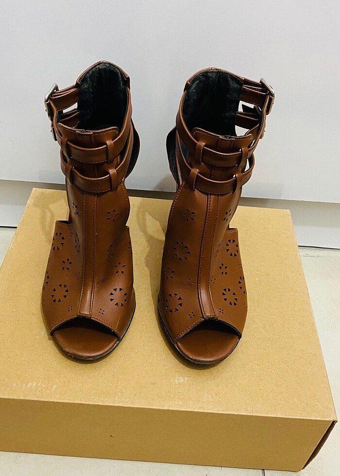 #kadın #topuklu #sandalet - Görsel 4