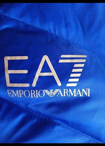 l Beden Emporio Armani Kaz tüyü mont