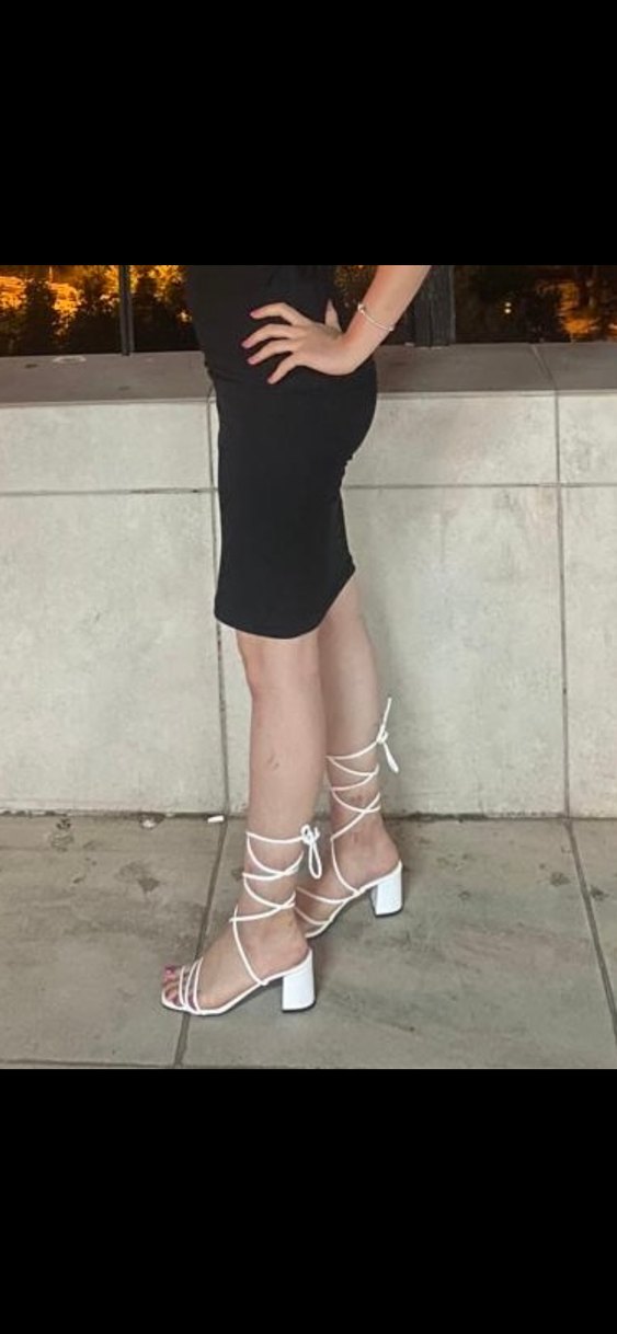 Beyaz Bağcıklı Stiletto Topuklu Kadın Sandalet - Görsel 2