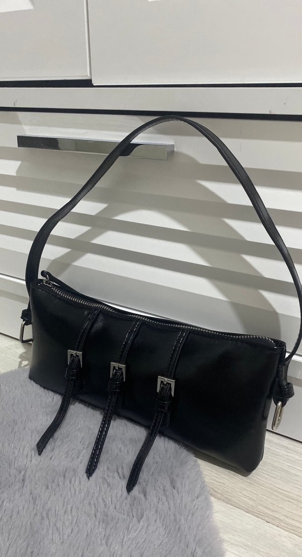 Bershka marka Gotik Kadın Çanta - Görsel 3