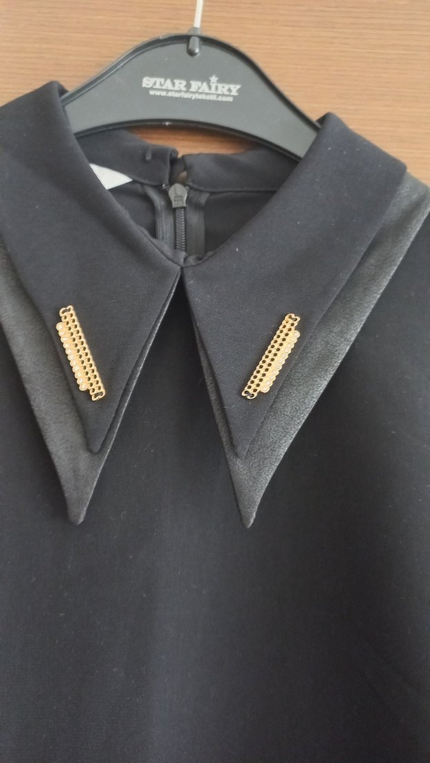 Siyah Düğmeli Kadın Gömlek - Görsel 2