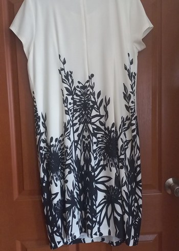 Kısa Kollu Midi Desenli Kadın Elbise - Görsel 4