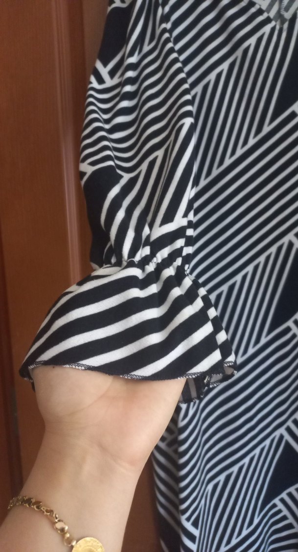 Zebra Desenli Uzun Kollu V Yaka Hamile Tunik - Görsel 4