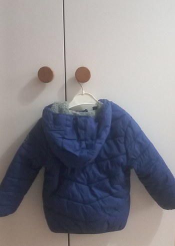 Mavi Erkek Çocuk Kapitone Mont - Görsel 3