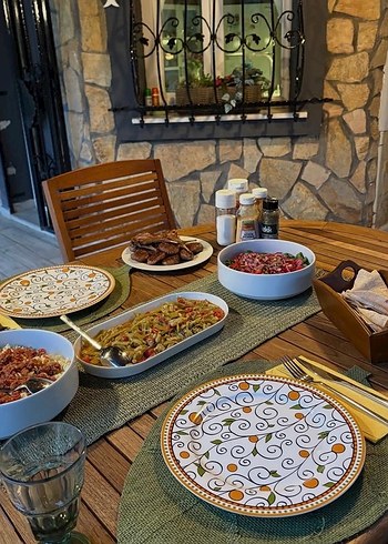 Karaca arslantepe Porselen Servis Tabağı 27 cm - Görsel 4