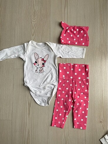 H&M 3lü hastane çıkışı