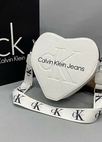 Calvin Klein Calvin Klein kalp model