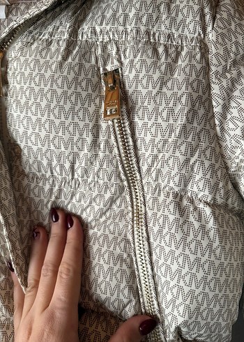 Bej Kadın Kürk Detaylı  Mont - Görsel 4