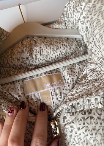 Bej Kadın Kürk Detaylı  Mont - Görsel 5