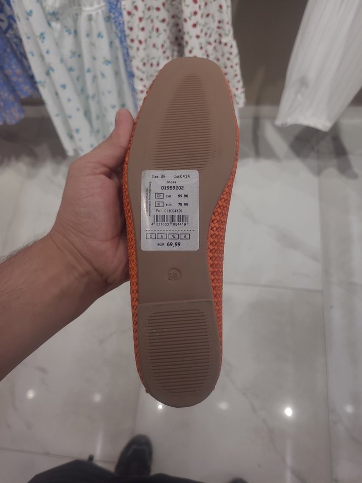 Turuncu Fiyonklu Blok Topuk Kadın Babet - Görsel 4