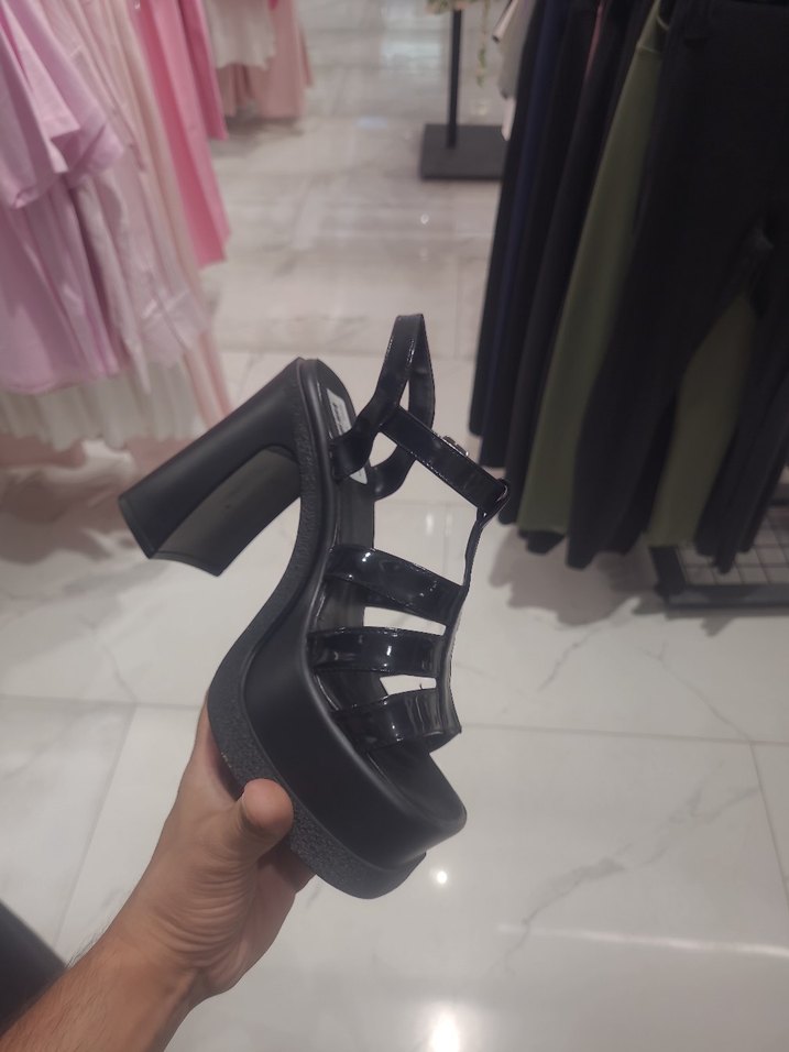 Diger Siyah Parlak Platform Topuklu Kadın Ayakkabı - Görsel 3