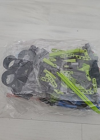 Diğer Lego technic lamborghini benzeri set