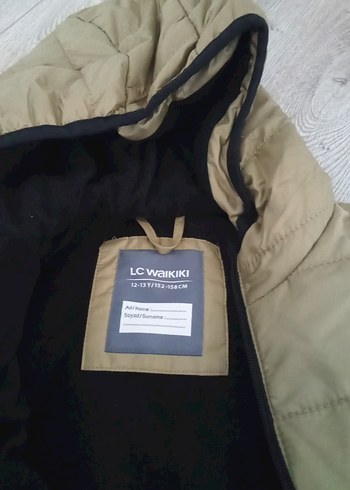 Kapüşonlu Bej Erkek Çocuk Mont - Görsel 4