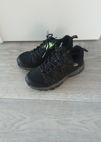 Siyah Erkek Outdoor Ayakkabı Velcro Detaylı