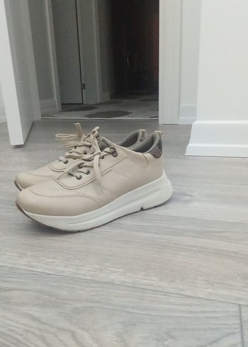 Bej Bağcıklı  Spor Ayakkabı - Görsel 7