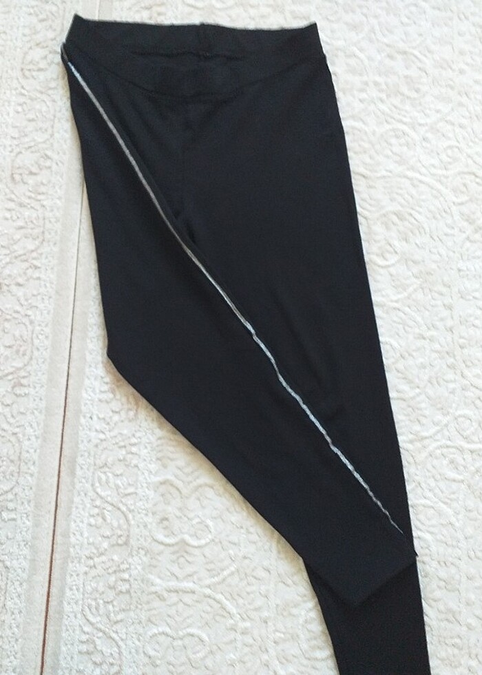 Siyah Tayt - Görsel 2